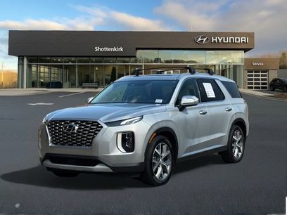 Used 2022 Hyundai Palisade SEL w/ 8P Bench Seat Package