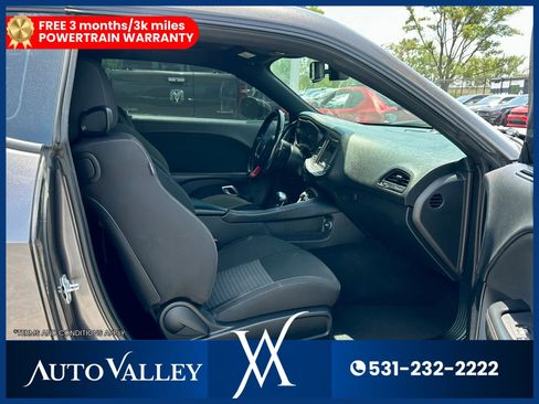Used 2022 Dodge Challenger R/T w/ Blacktop Package RWD image 17