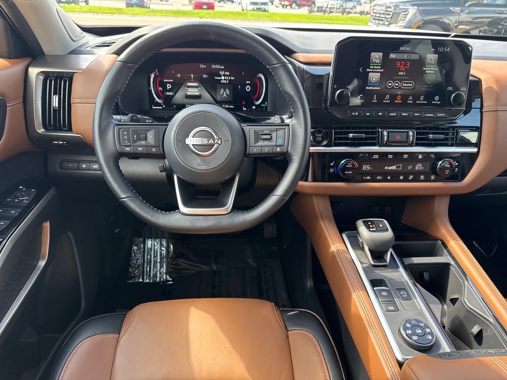 Used 2025 Nissan Pathfinder Platinum w/ Cargo Package AWD/4WD image 20