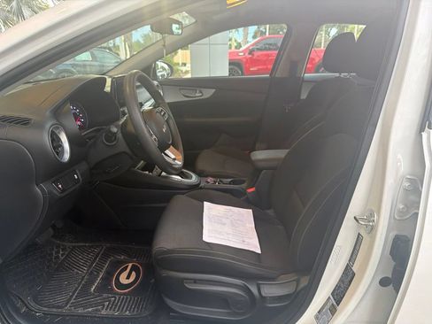Used 2024 Kia Forte LXS FWD image 5