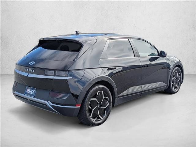 Certified 2023 Hyundai Ioniq 5 SEL w/ Cargo Package RWD image 5