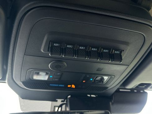 New 2026 Ford Bronco Raptor AWD/4WD image 34