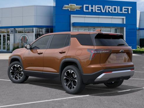 New 2027 Chevrolet Equinox LT w/ Convenience Package II FWD image 3