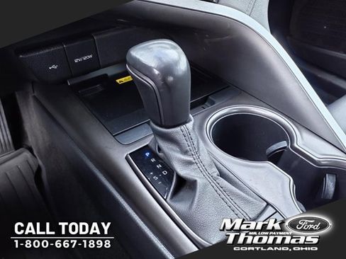 Used 2022 Toyota Camry XSE image 16