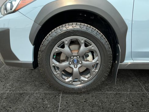 Used 2021 Subaru Crosstrek 2.5i Sport w/ Moonroof Package AWD/4WD image 14