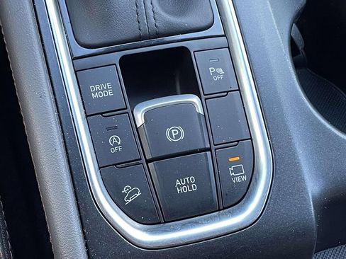 Used 2020 Hyundai Santa Fe Limited AWD/4WD image 23
