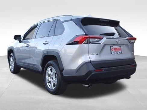 Used 2021 Toyota RAV4 XLE image 6