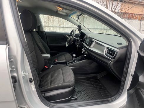 Used 2020 Kia Rio S image 30