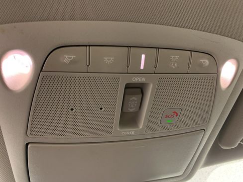 Used 2022 Nissan Maxima Platinum w/ Sport Mat Group image 29