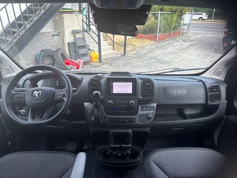 Used 2023 RAM ProMaster 2500 image 14