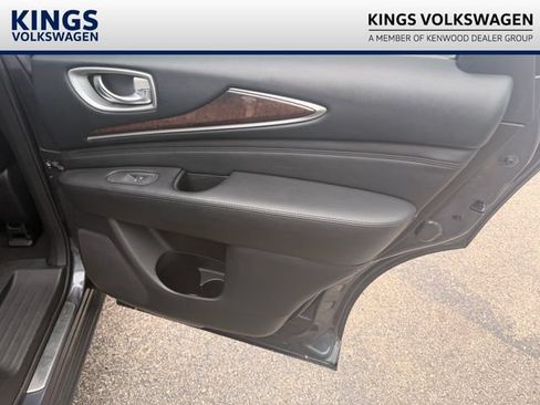 Used 2013 INFINITI JX35 AWD w/ Premium Pkg image 17