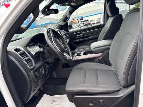 Used 2022 RAM 1500 Big Horn AWD/4WD image 8
