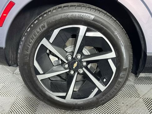 Used 2024 Chevrolet Equinox EV LT image 30