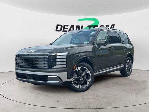 Used 2026 Hyundai Palisade Limited AWD/4WD image 3