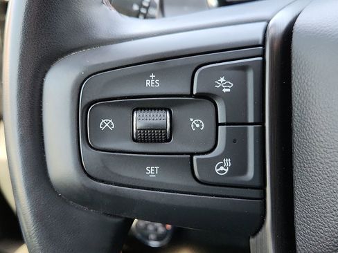 Used 2024 GMC Sierra 1500 AT4 w/ AT4 Premium Package AWD/4WD image 17