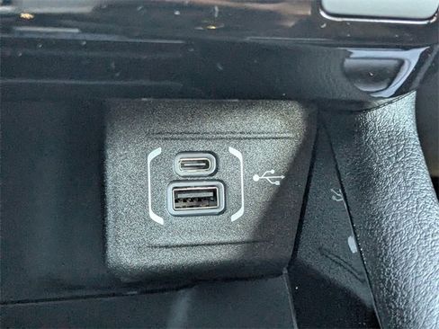 New 2026 Jeep Compass Latitude image 21