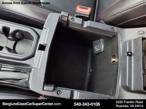 Used 2019 Jeep Wrangler Unlimited Rubicon image 28