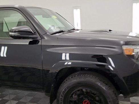 Certified 2022 Toyota 4Runner TRD Off-Road Premium w/ TRD Black Wheel Package (TMS) AWD/4WD image 6