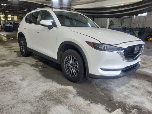 Used 2020 MAZDA CX-5 Touring FWD image 3