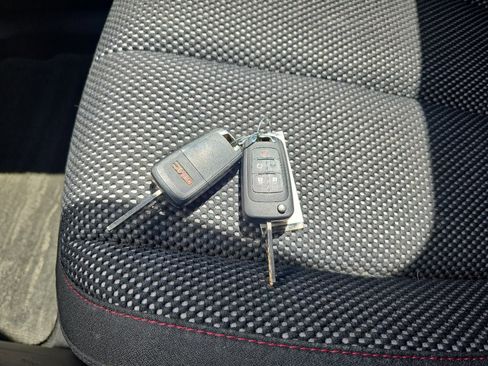 Used 2015 GMC Terrain SLE w/ Convenience Package FWD image 26