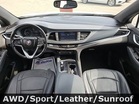 Used 2022 Buick Enclave Essence w/ Experience Buick Package image 28