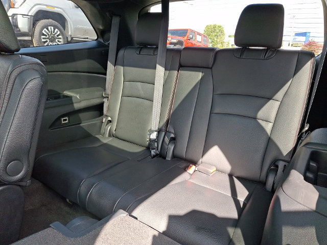 Used 2020 Honda Pilot Black Edition image 18