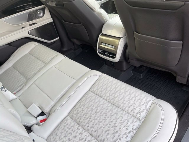 Used 2025 Lincoln Nautilus Black Label AWD/4WD image 24