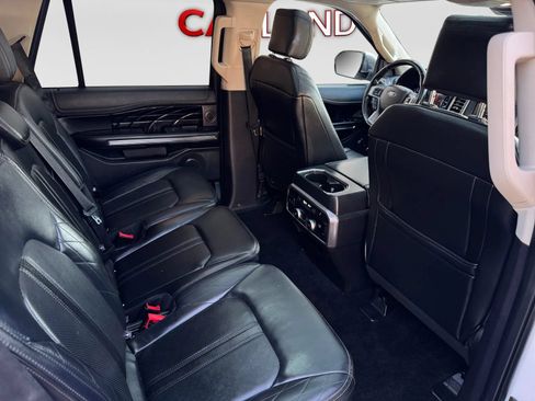 Used 2018 Ford Expedition Platinum AWD/4WD image 22