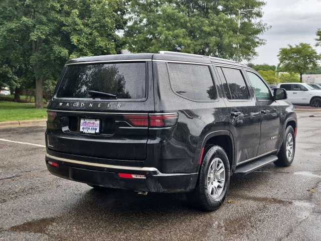 Used 2023 Jeep Wagoneer 4WD w/ Convenience Group I image 3