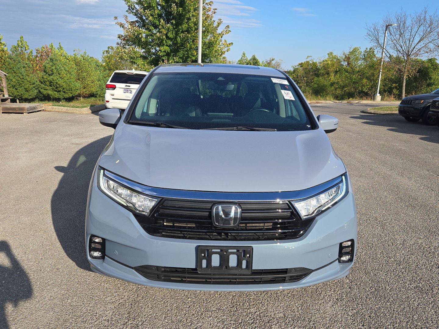 Used 2023 Honda Odyssey Touring image 2