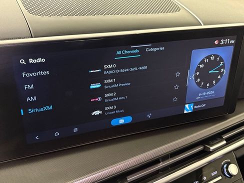 Used 2025 Hyundai Santa Fe SEL FWD image 27