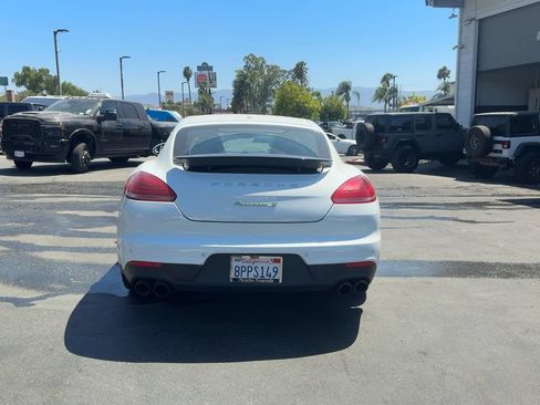 Used 2016 Porsche Panamera S RWD image 7
