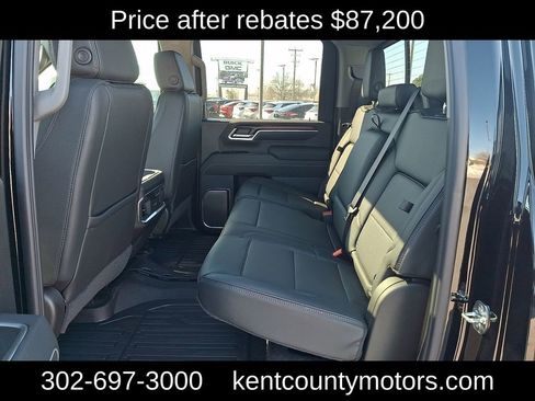 New 2026 GMC Sierra 3500 Denali w/ Denali Reserve Package image 10
