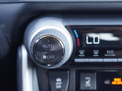 Used 2025 Toyota RAV4 XLE Premium w/ Weather Package FWD image 29