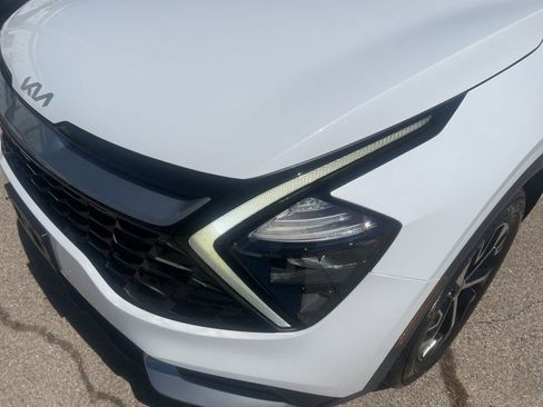 Certified 2023 Kia Sportage EX FWD image 28