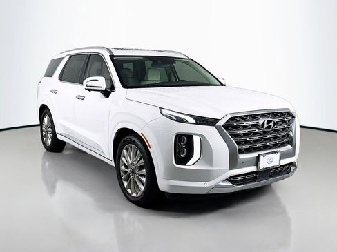 Used 2020 Hyundai Palisade Limited image 3