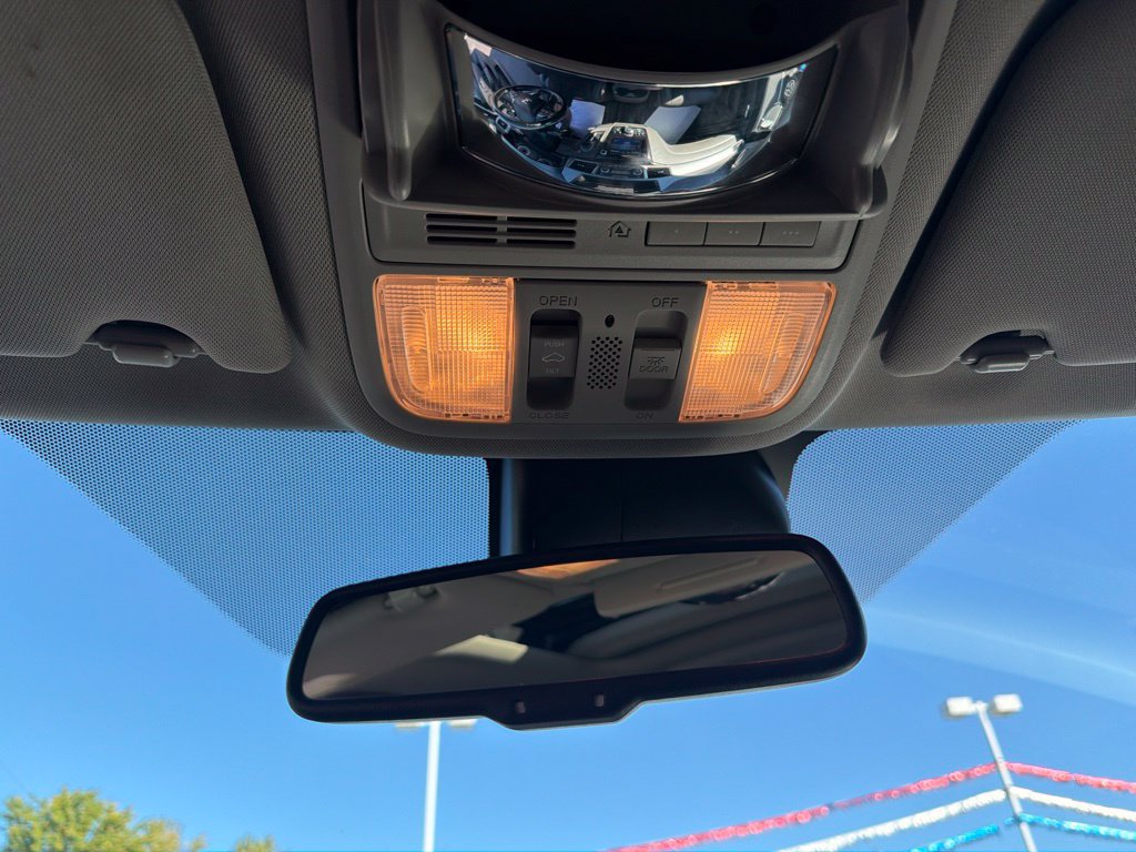 Used 2016 Honda Odyssey Touring image 28