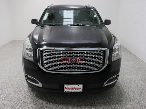 Used 2016 GMC Yukon Denali w/ Open Road Package image 3