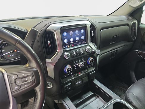 Used 2022 GMC Sierra 1500 SLT w/ SLT Premium Package AWD/4WD image 17