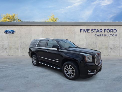 Used 2017 GMC Yukon Denali w/ Enhanced Security Package image 2