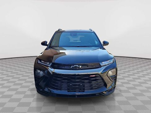 Certified 2023 Chevrolet TrailBlazer RS w/ Convenience Package image 3