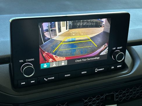 Used 2023 Honda Accord EX image 17