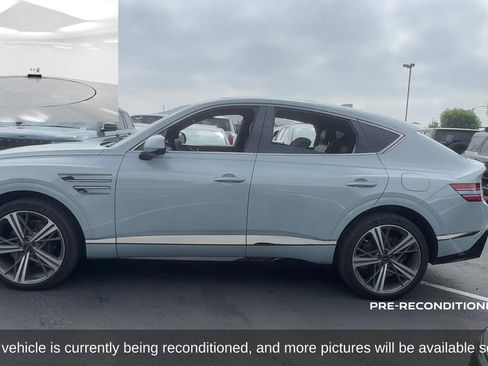 Used 2025 Genesis GV80 3.5T e-SC AWD/4WD image 2
