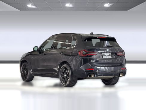 Used 2024 BMW X3 sDrive30i w/ Premium Package RWD image 3