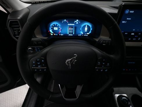 Used 2025 Ford Bronco Sport Big Bend w/ Convenience Package image 4