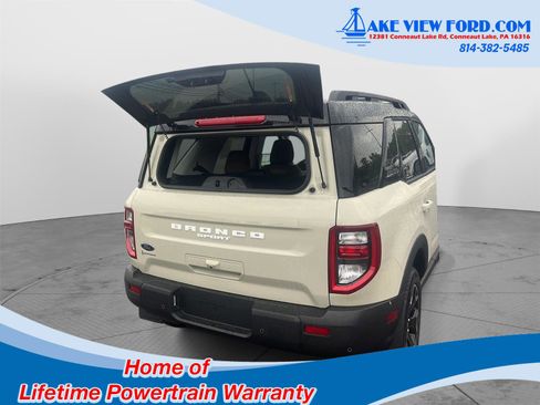 New 2025 Ford Bronco Sport Outer Banks w/ Outer Banks Tech Package+ image 8