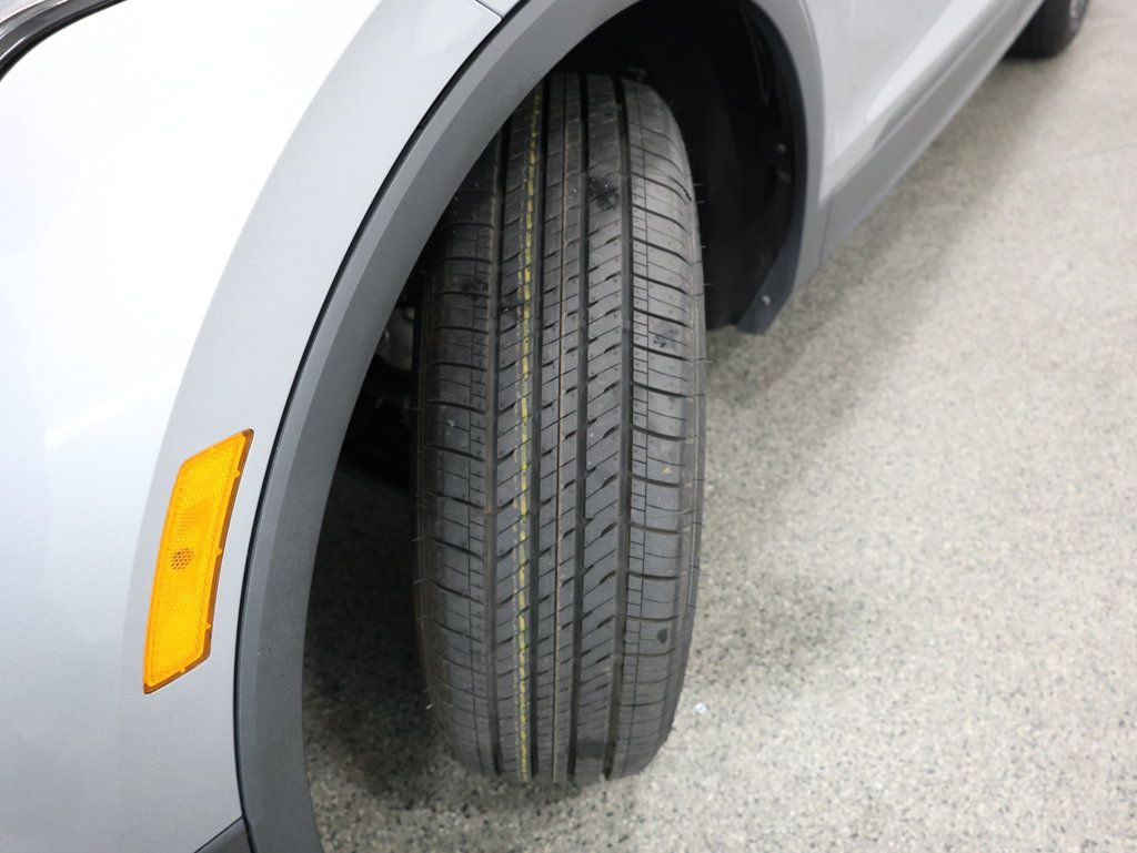 Certified 2023 Volkswagen Tiguan S AWD/4WD image 4