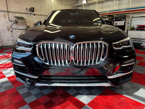 Used 2019 BMW X5 xDrive40i w/ Premium Package 2 image 2