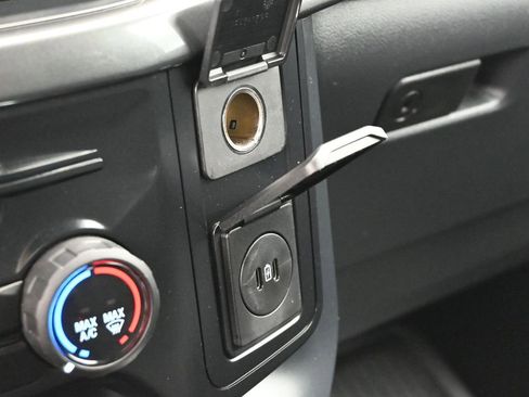 Used 2024 Ford F150 STX image 18