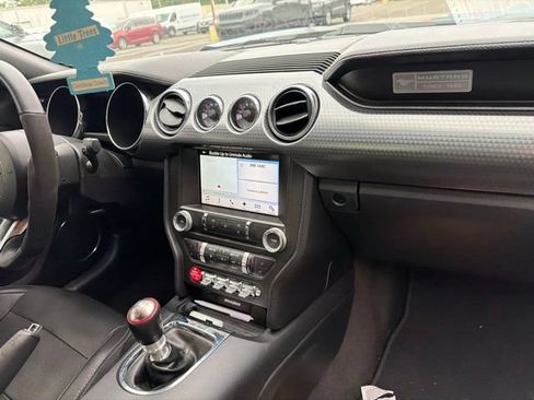 Used 2017 Ford Mustang GT Premium w/ GT Performance Package RWD image 5